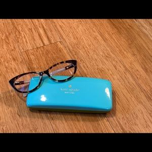 Kate Spade Brand Eyeglass Frames. Analena Cat Eye Shape with Case.